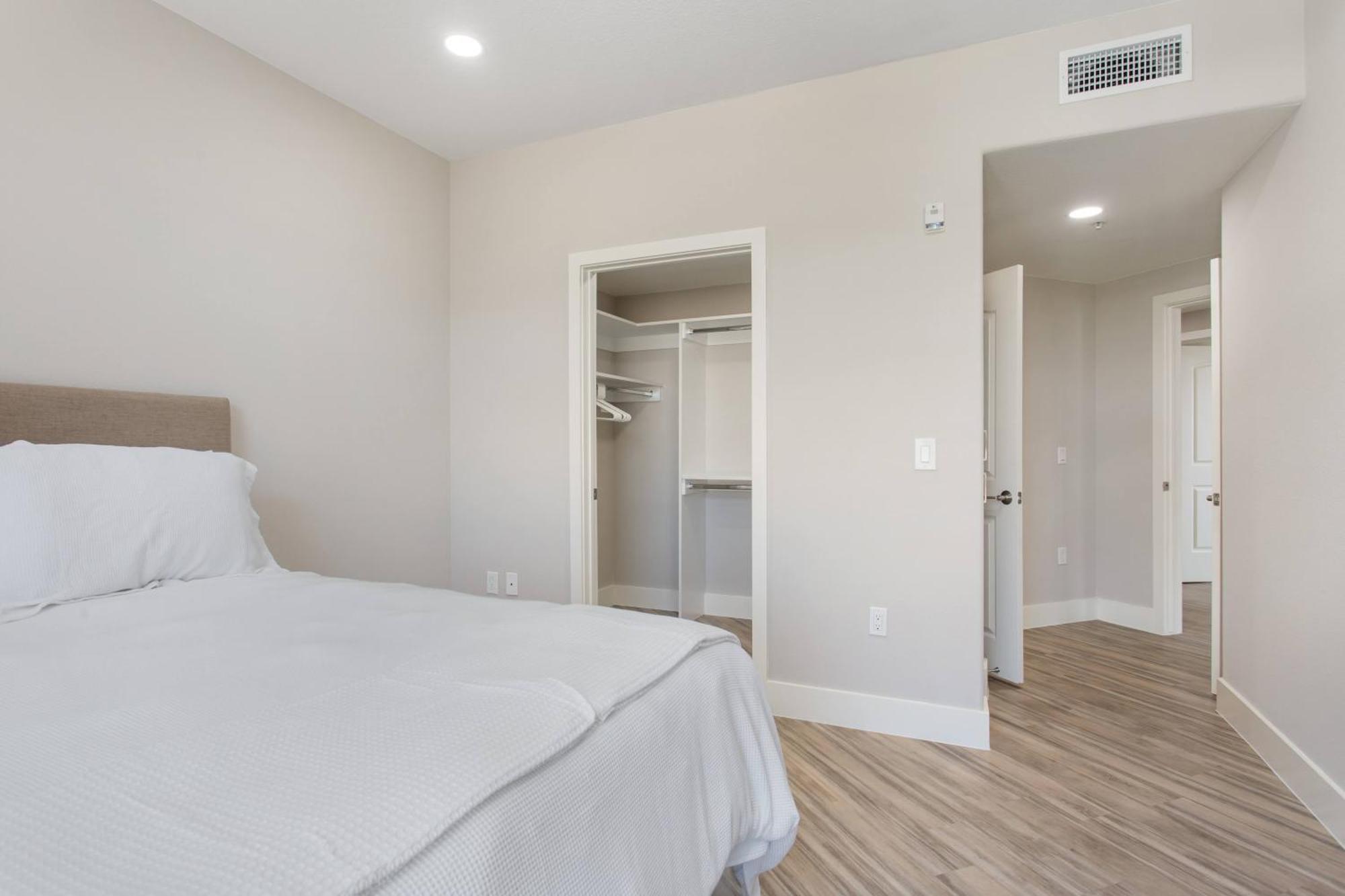 The Hills Property Management Los Angeles Exterior foto