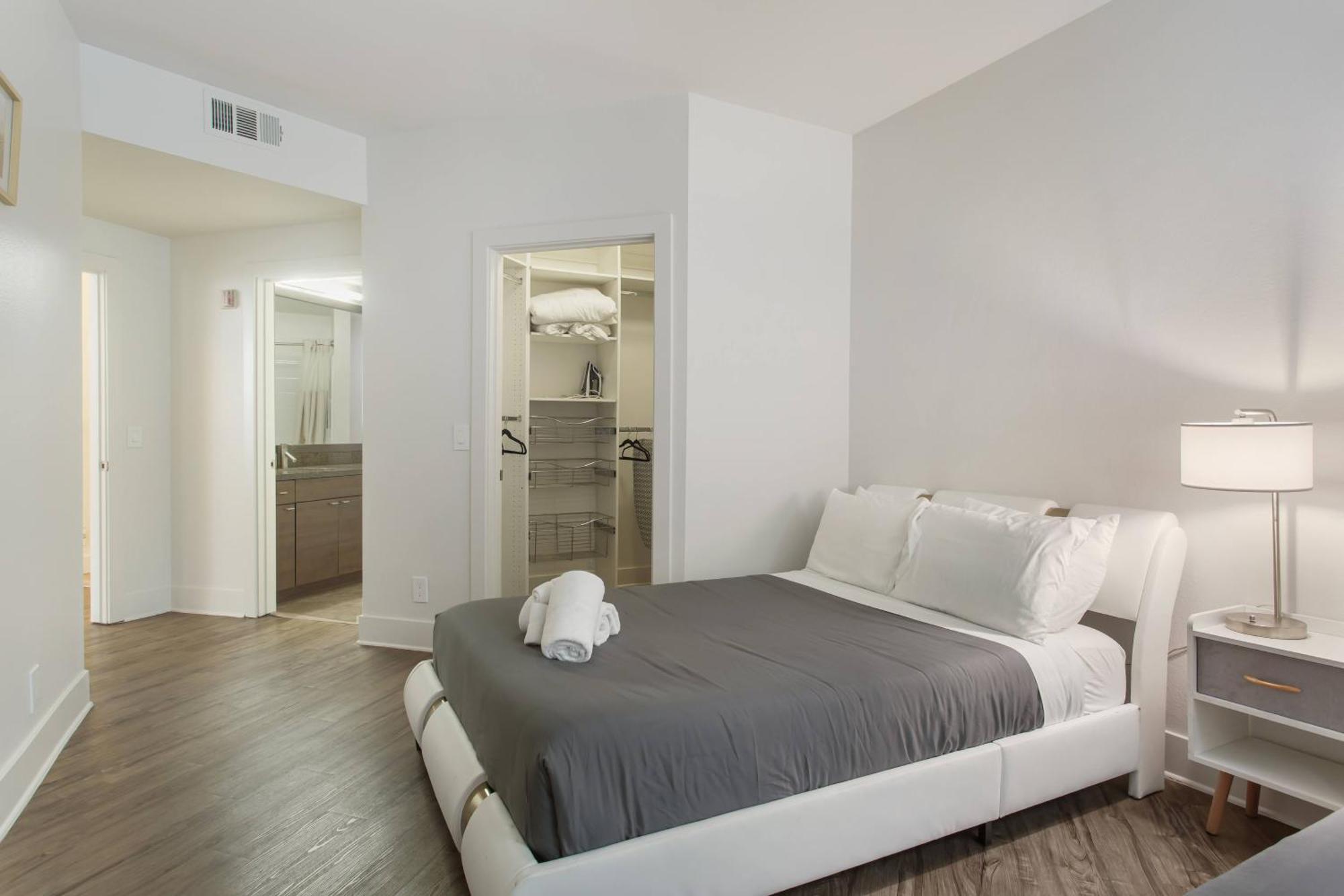 The Hills Property Management Los Angeles Exterior foto